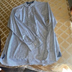 Tommy Hilfiger Button down Shirt size large